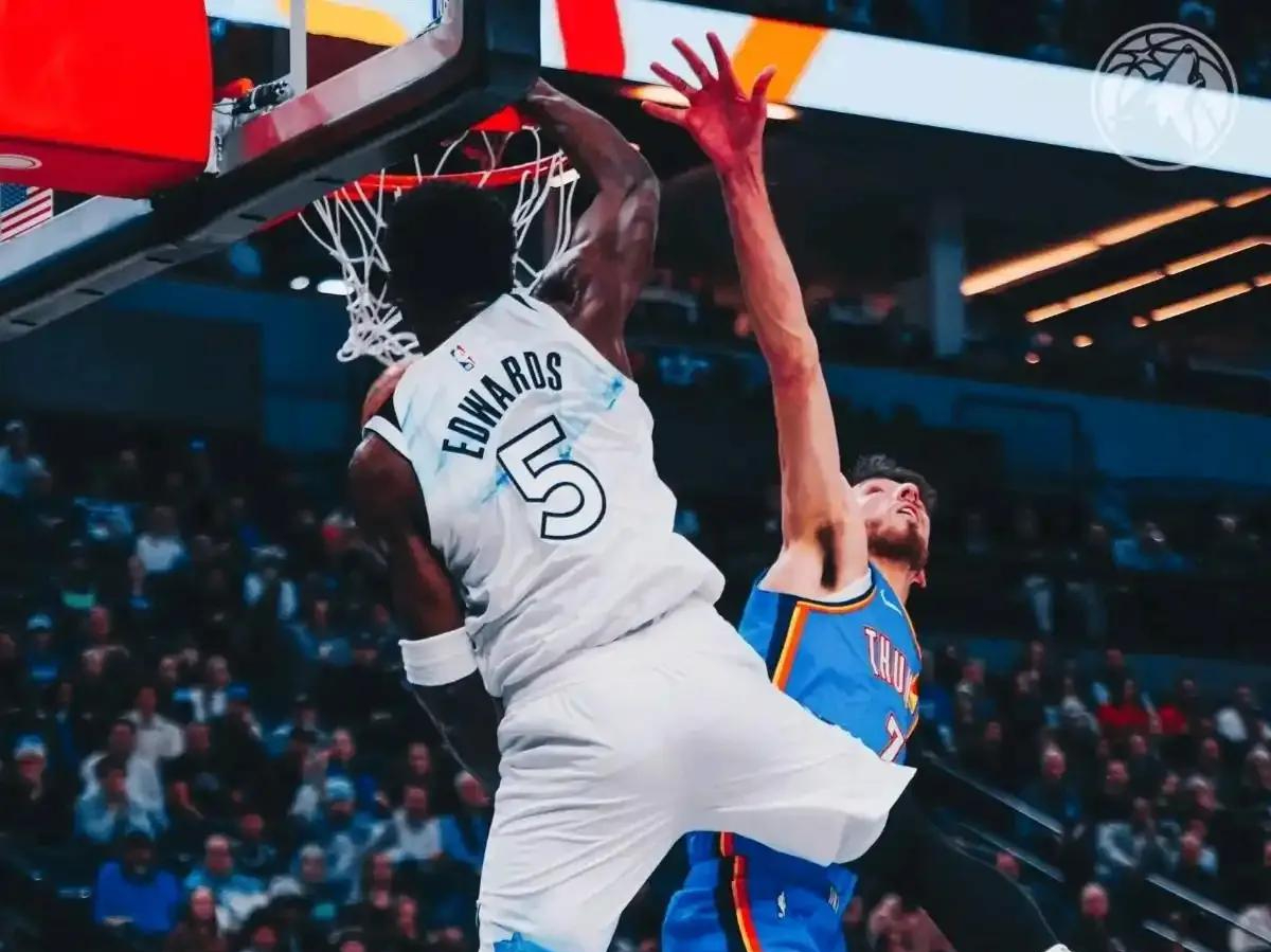 开云下载-森林狼遭遇马刺逆转败北