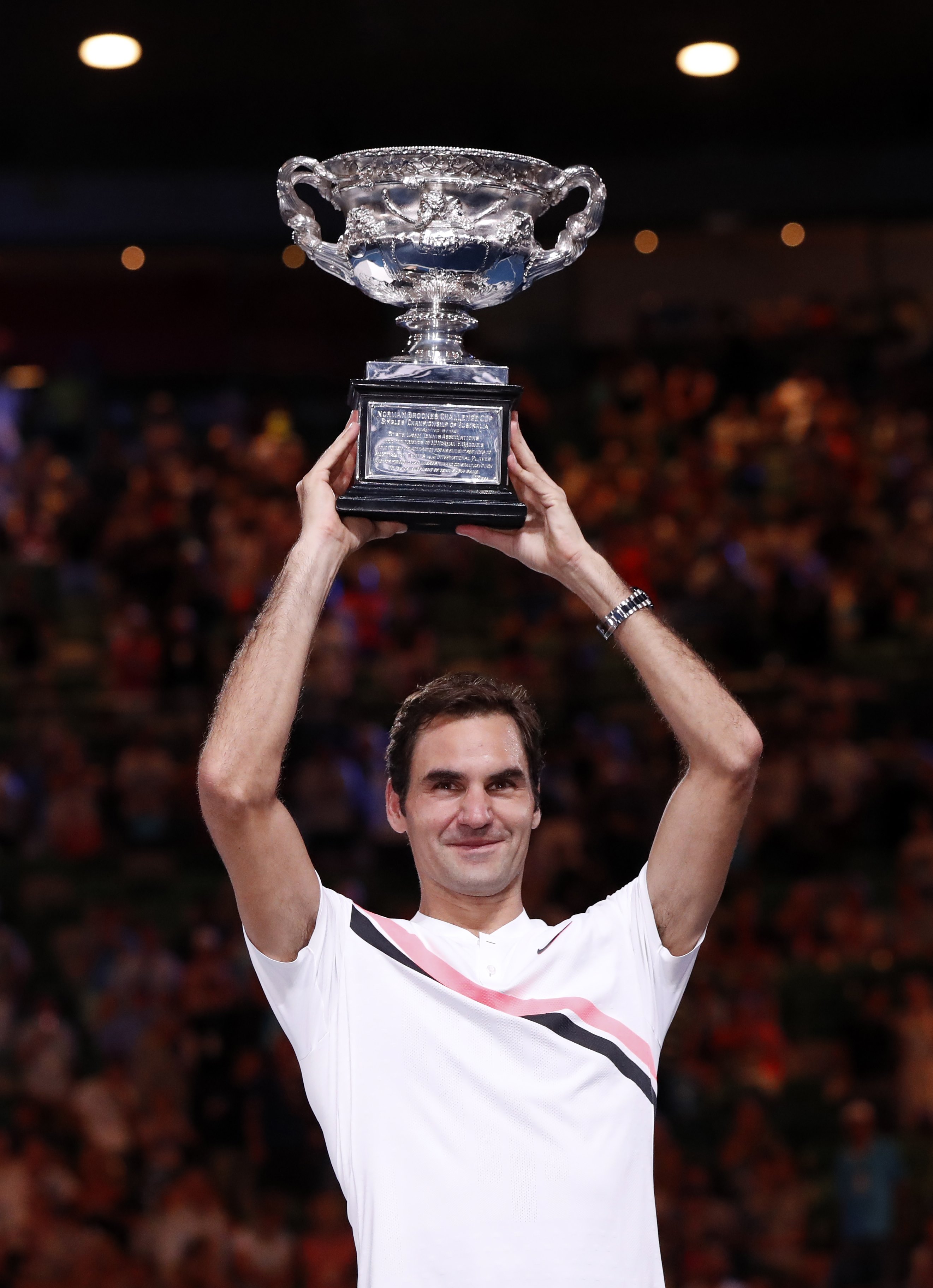 开云体育app-包含澳大利亚网球队逆转世界网球队，费德勒制霸全场的词条