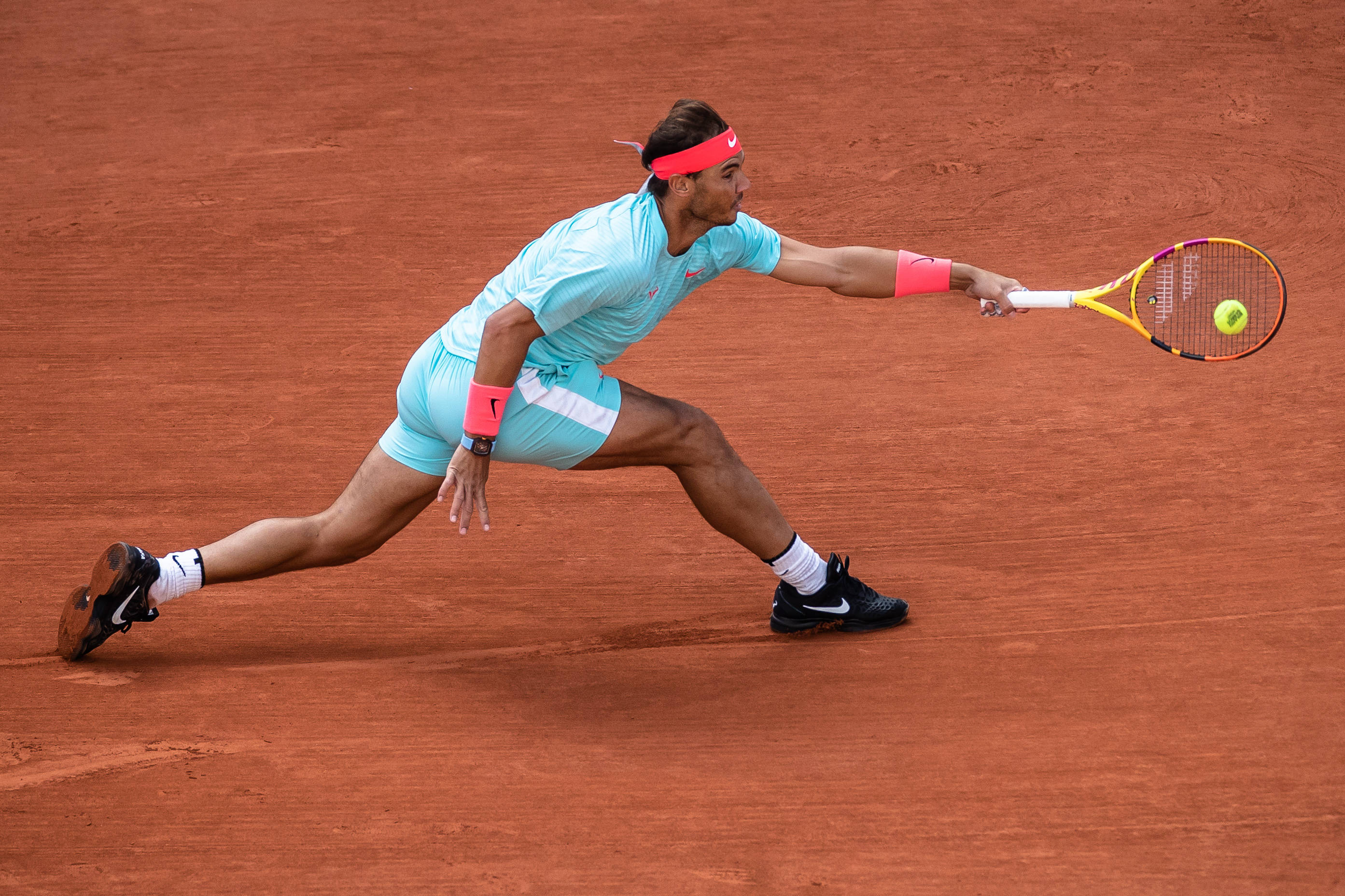 法国网球队强势意大利网球队，纳达尔高光表现的简单介绍