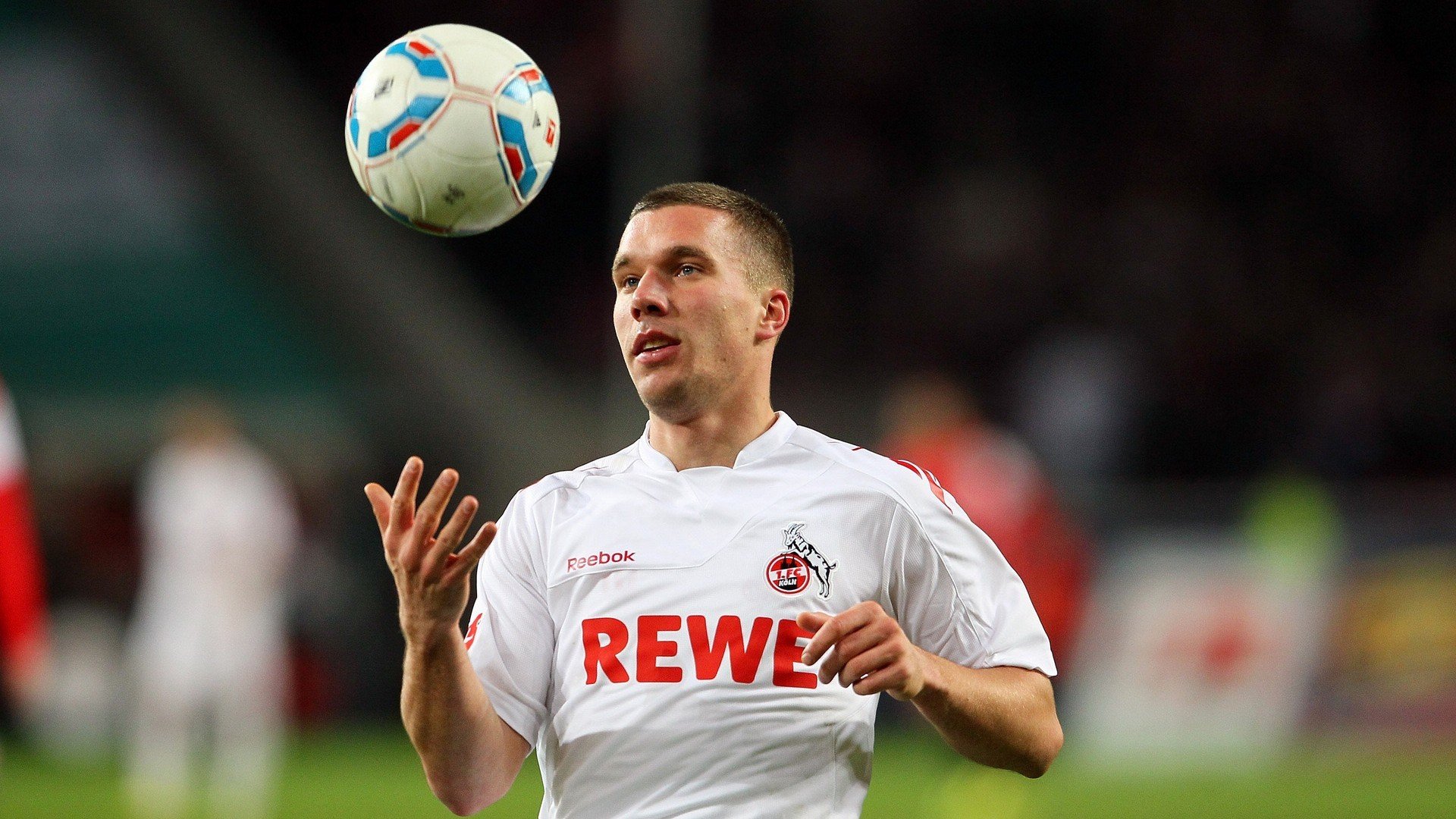 历史的回响，从伯纳乌的德比到法兰西的号角