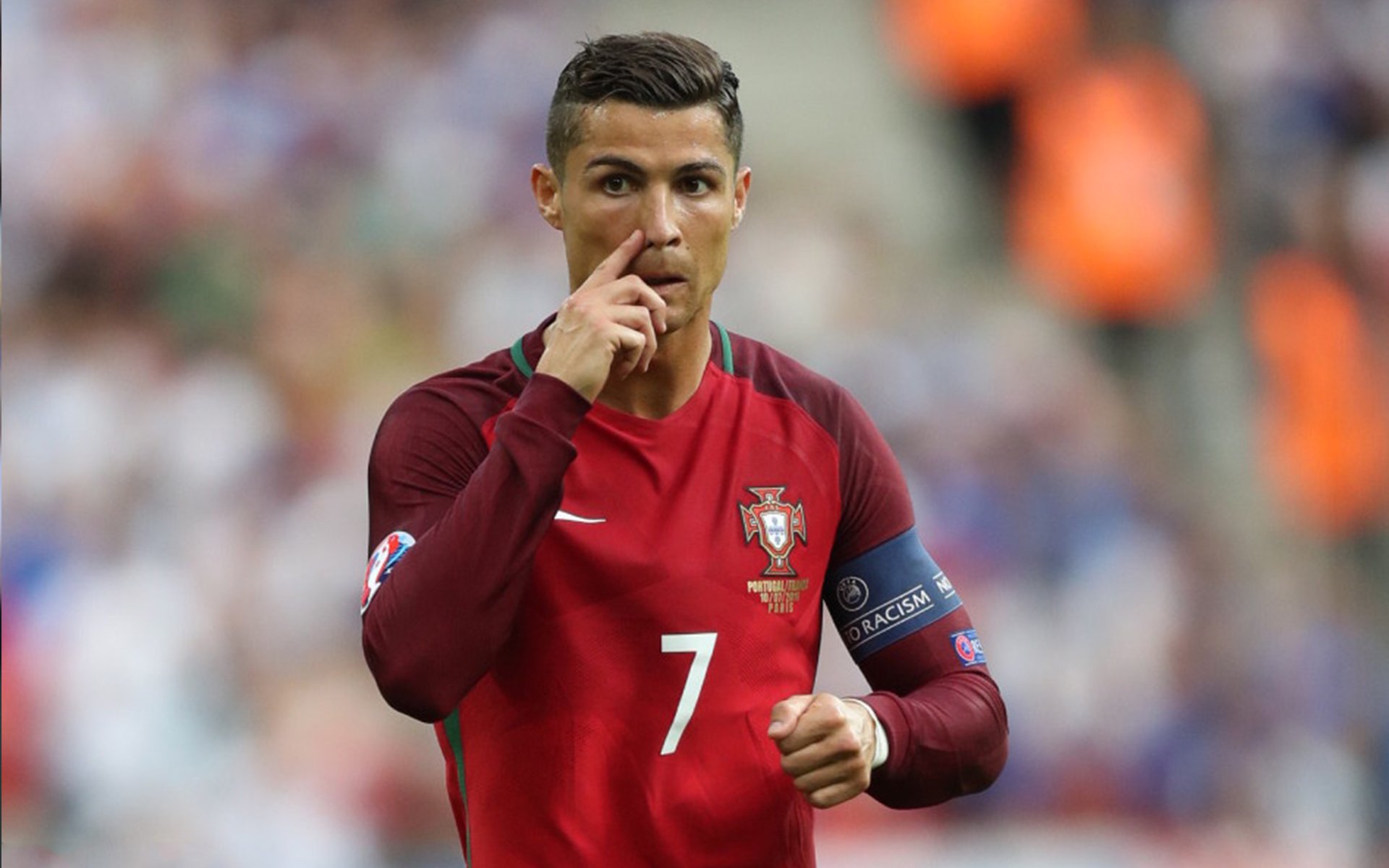 安哥拉巅峰对决点球胜出，若日尼奥百场里程碑铭刻绿茵传奇