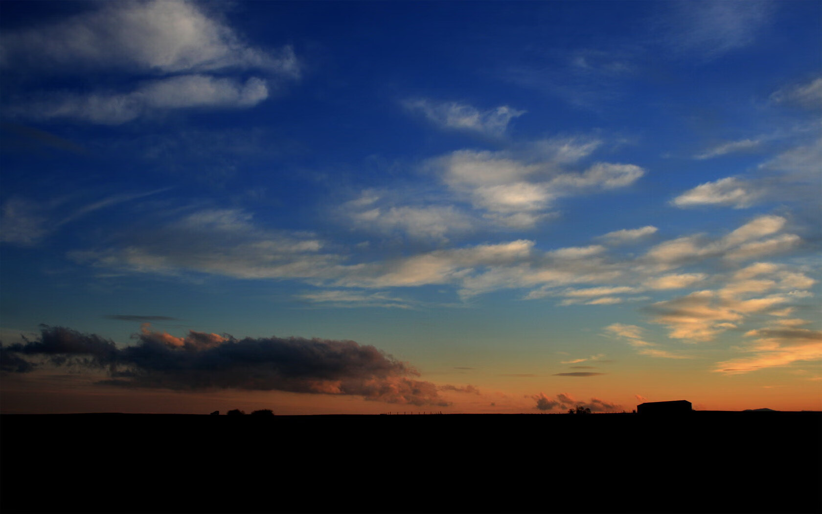 临危受命门迪化身孤胆英雄，丹麦爆冷埃及背后是篮球最古老的热血