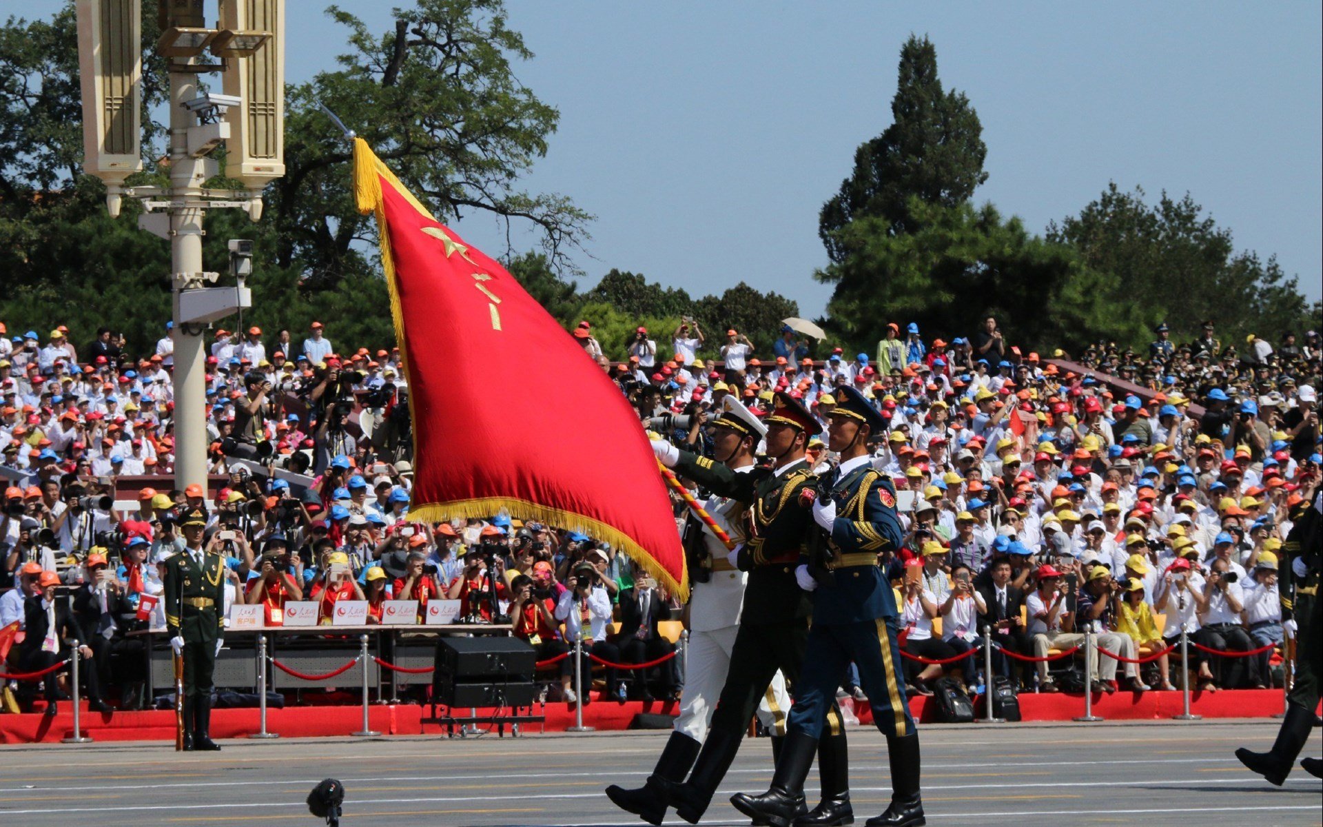 开云体育中国-绿茵烽火，摩洛哥正面击溃芬兰，范戴克化身关键先生定乾坤