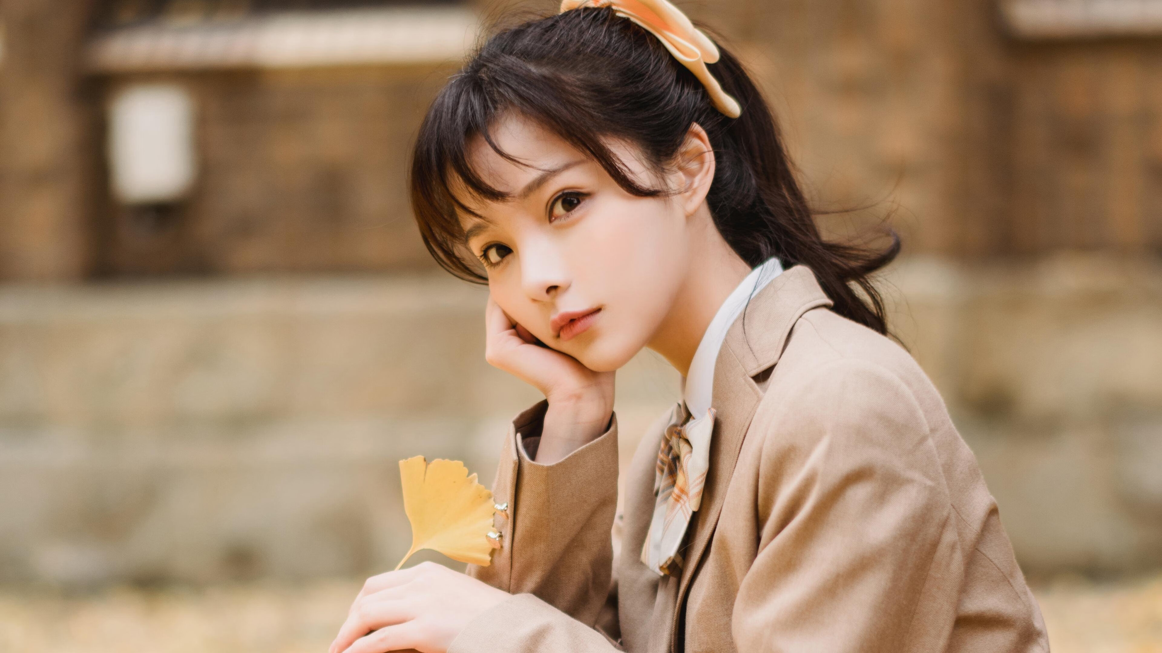 开云下载-双子星璀璨夜，布克神迹接管洛城，森林狼逆转诠释新生代狼性