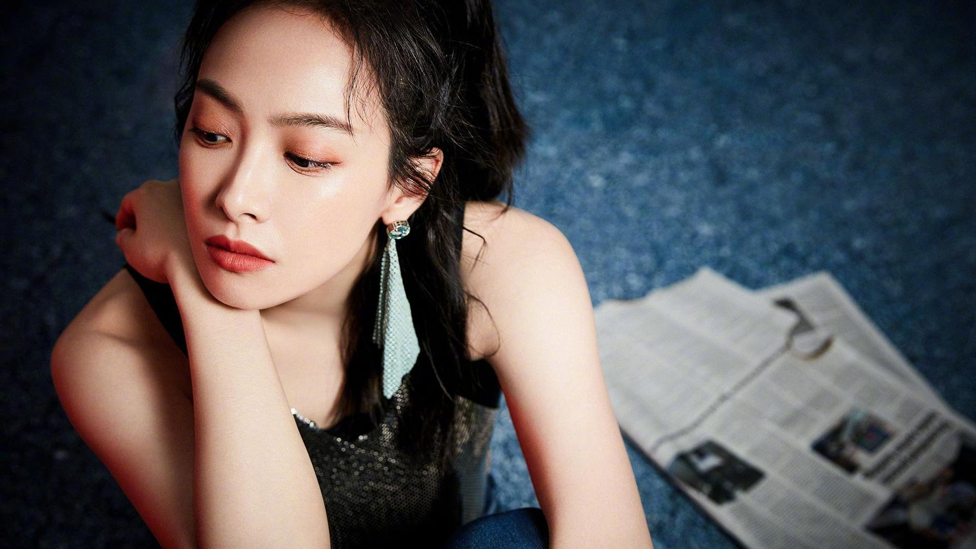 莱比锡红牛对阵佛罗伦萨,当闪电划破紫色海洋,加克波在关键时刻绝不手软