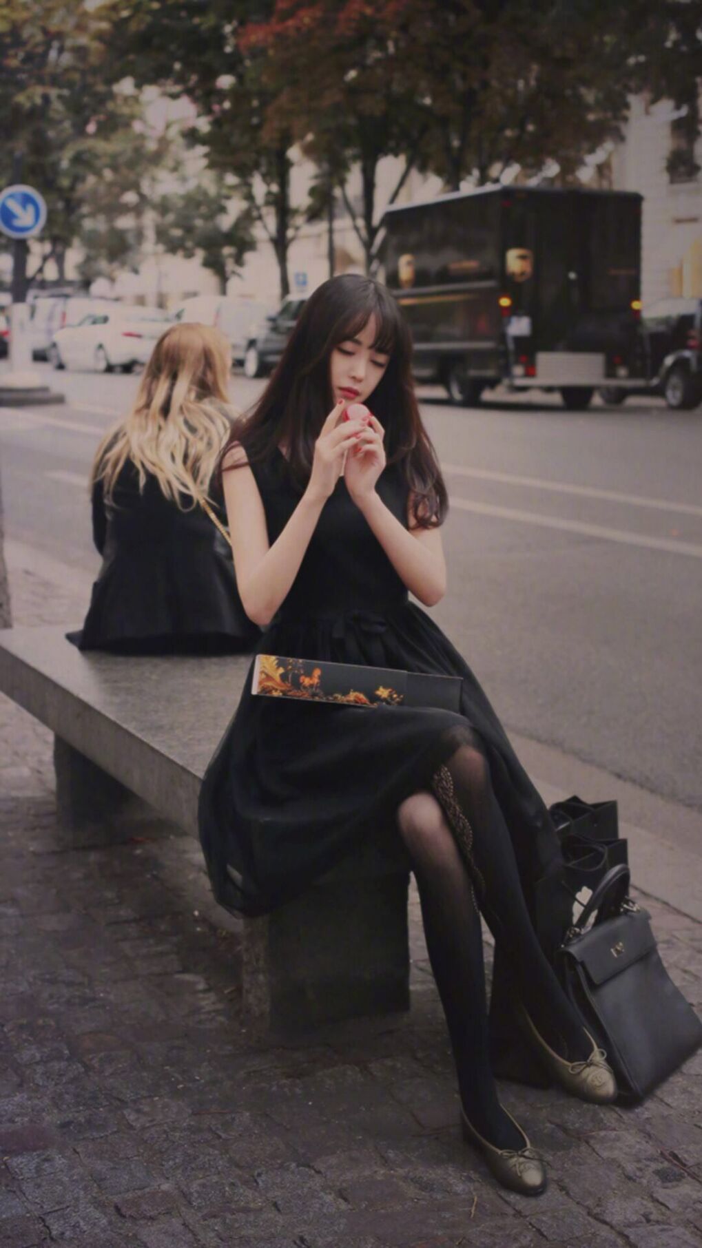 开云体育下载-跨越时空的双重奏，当公牛逆袭传奇照进英超争冠的狂想