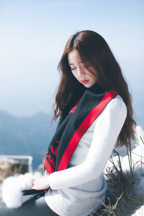 西甲国家德比之夜，金玟哉诠释教科书级铁壁，铸就不朽防守史诗