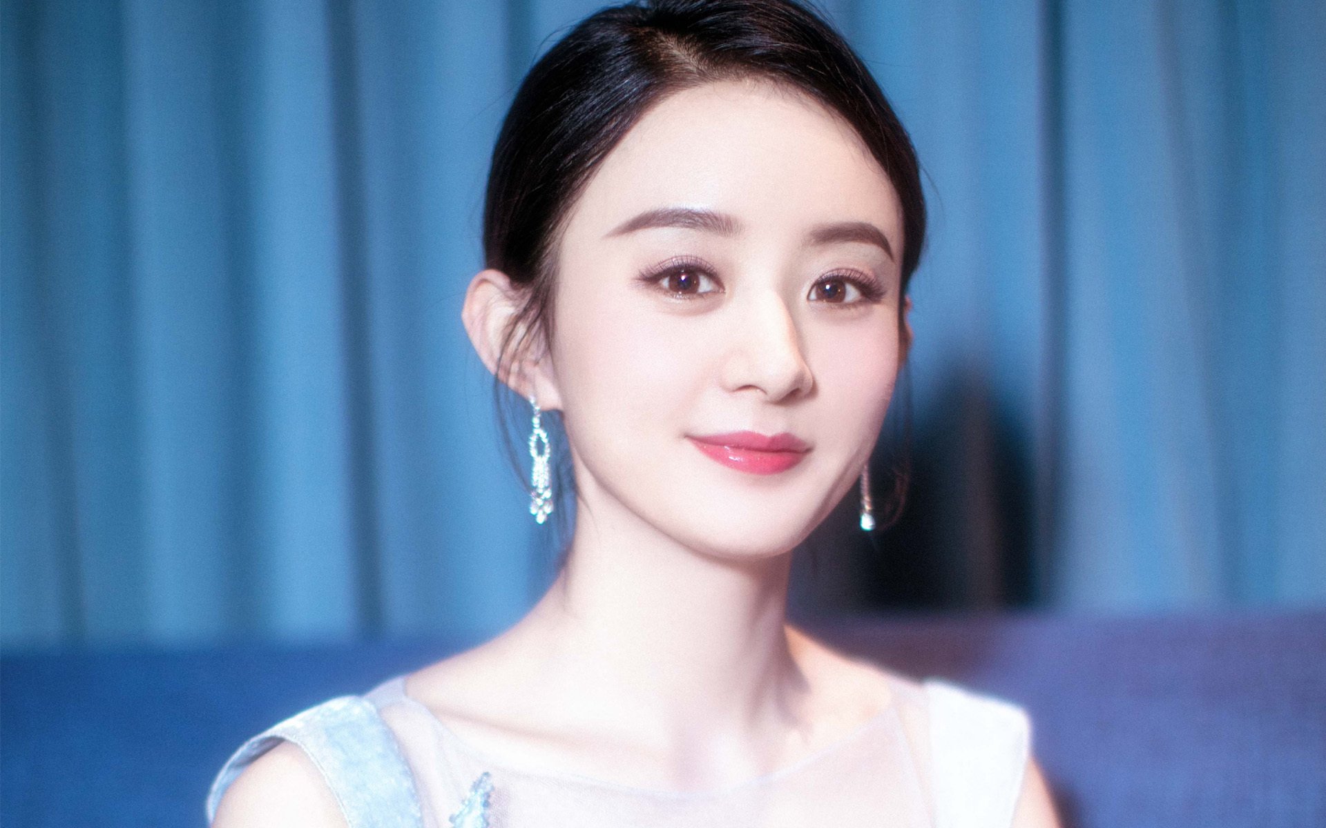 沙漠绿洲的幻灭,哈基米致命一击,澳大利亚以绝对中场控制完胜阿联酋